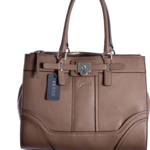 💞 Beautiful Guess Caryall Satchel 🛍💞